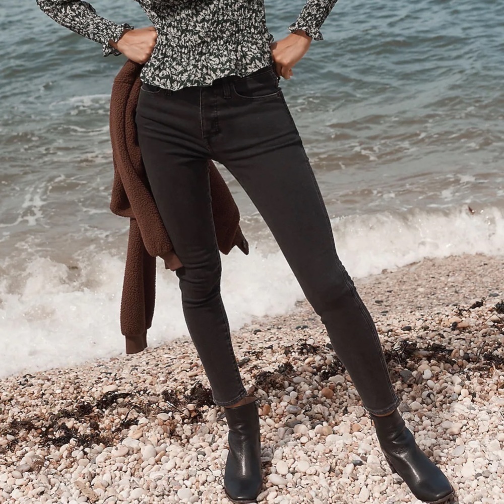 Madewell 10” High Rise Skinny Black Denim Starkey Wash Jeans